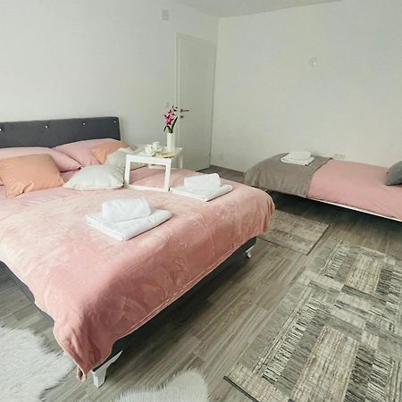 Apartment Zara Bihać Exterior foto